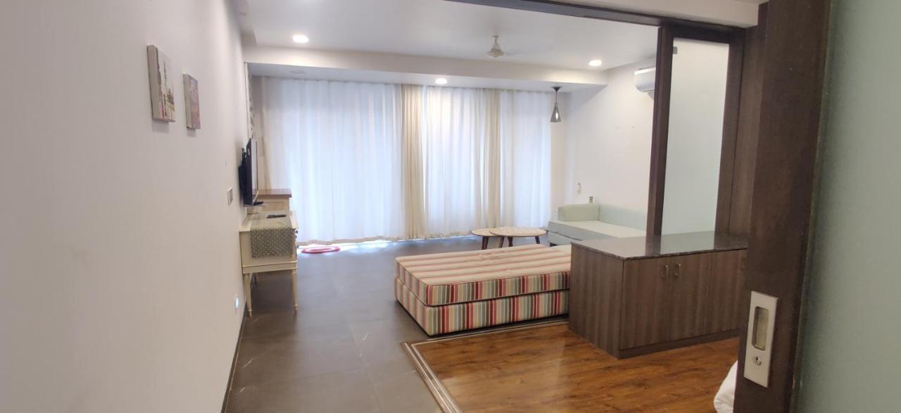 Aarju Luxurious Wave Apartment Calangute Ngoại thất bức ảnh